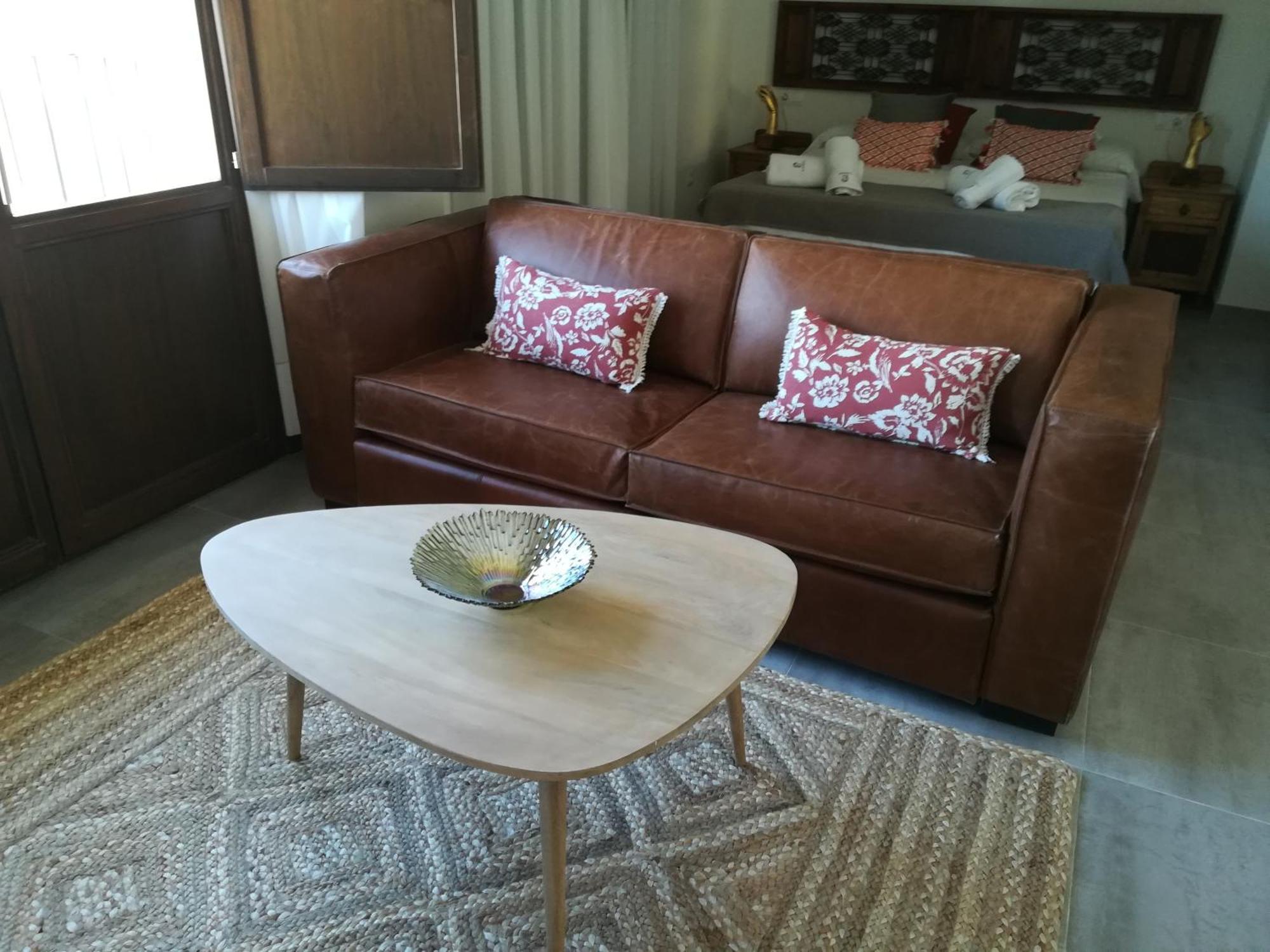 Apartamentos El Marques 马拉加 外观 照片