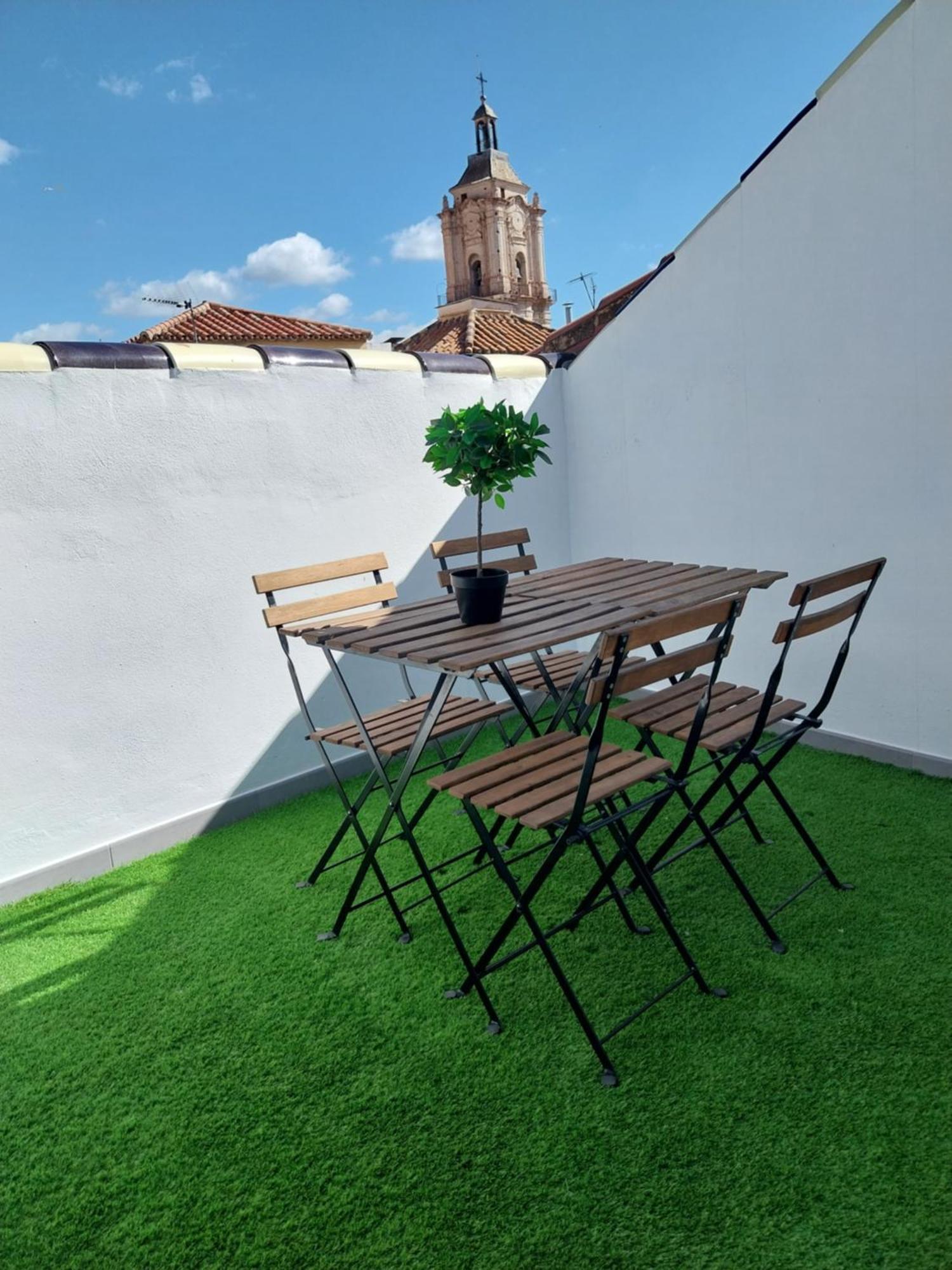 Apartamentos El Marques 马拉加 外观 照片