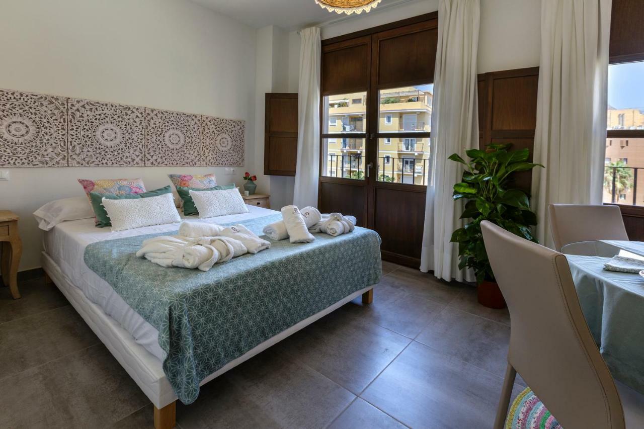 Apartamentos El Marques 马拉加 外观 照片