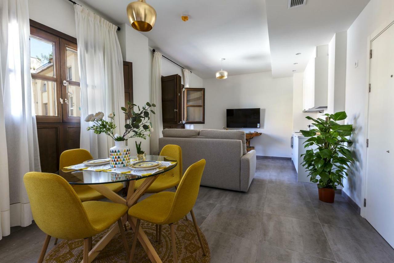 Apartamentos El Marques 马拉加 外观 照片