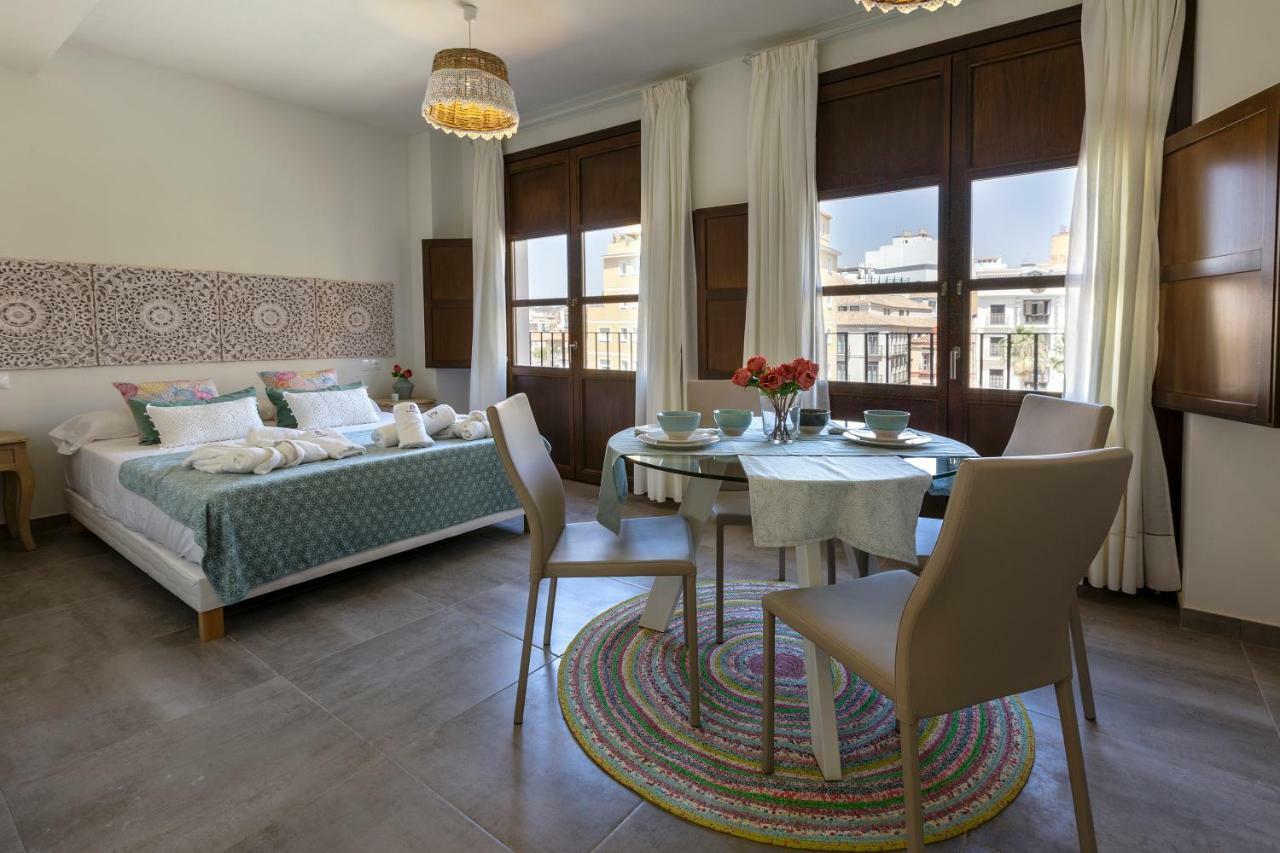 Apartamentos El Marques 马拉加 外观 照片