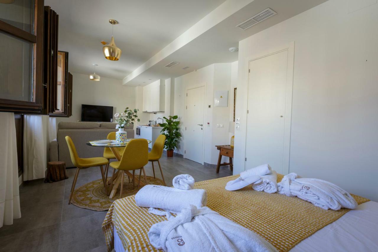 Apartamentos El Marques 马拉加 外观 照片