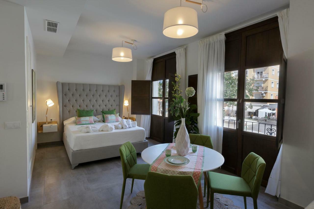 Apartamentos El Marques 马拉加 外观 照片
