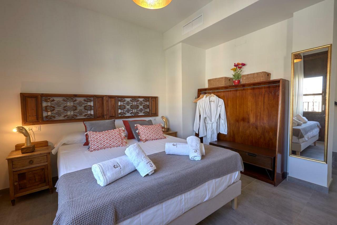 Apartamentos El Marques 马拉加 外观 照片