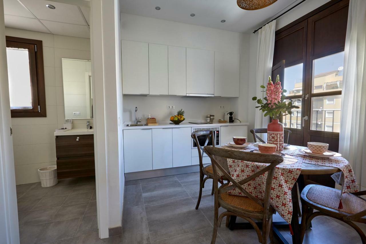 Apartamentos El Marques 马拉加 外观 照片