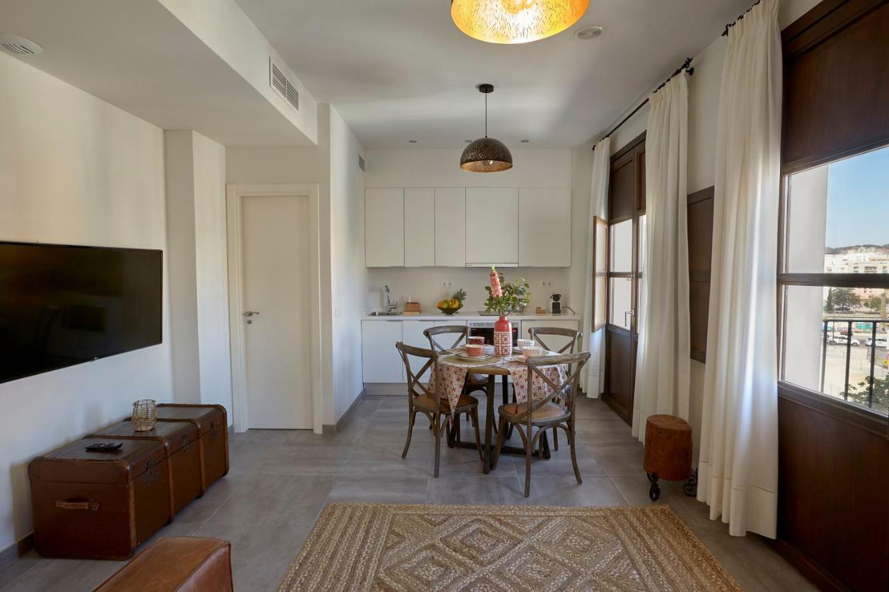 Apartamentos El Marques 马拉加 外观 照片
