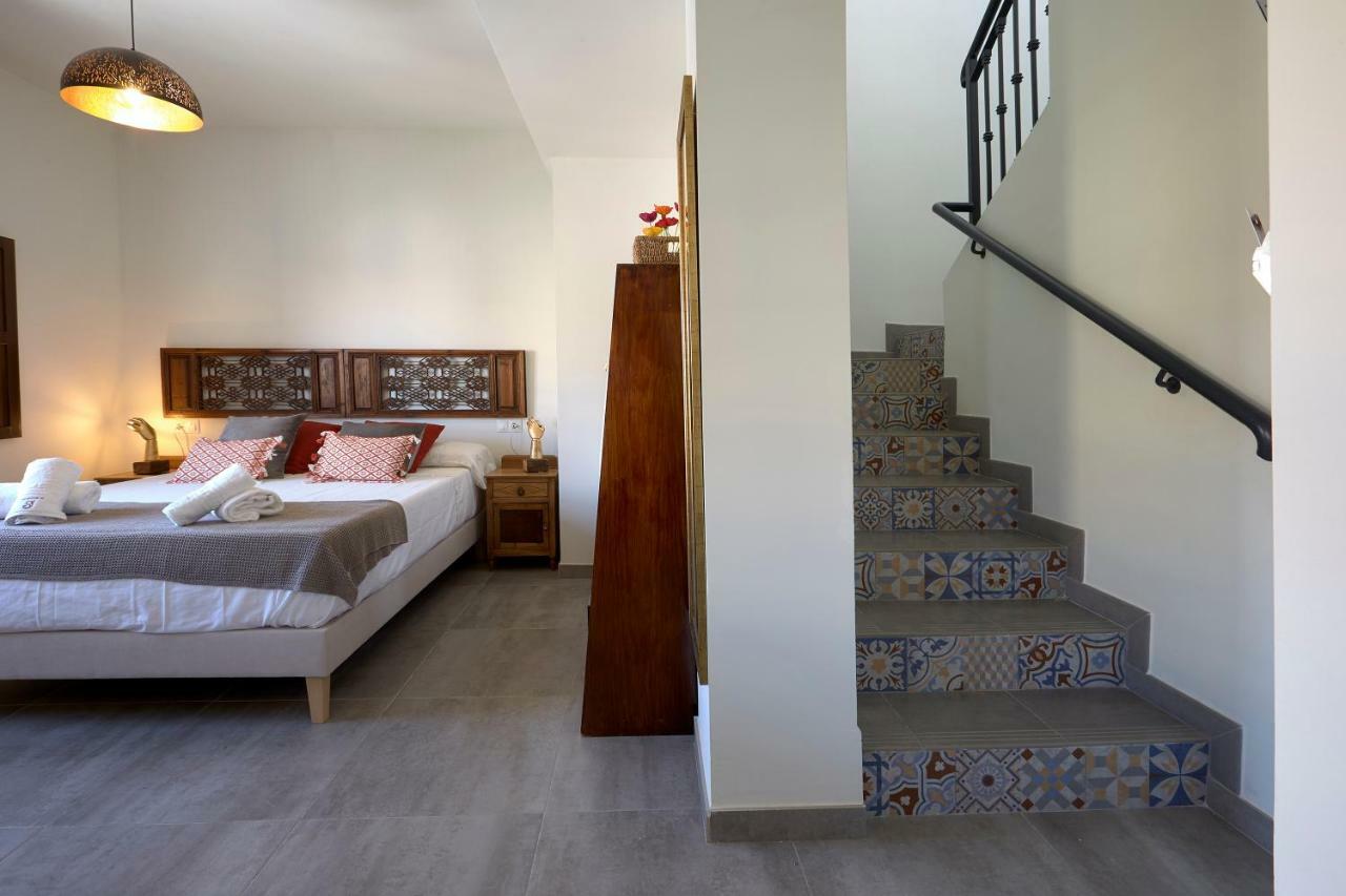 Apartamentos El Marques 马拉加 外观 照片